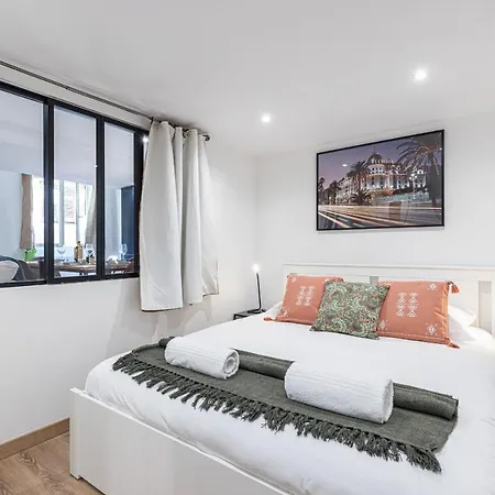 דירה Spacious 2 Bdr Old Town Heart