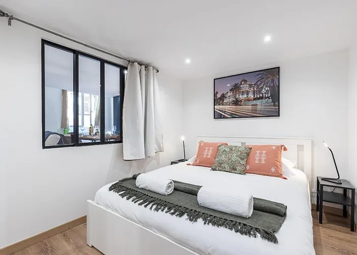 Appartement Spacious 2 Bdr Old Town Heart