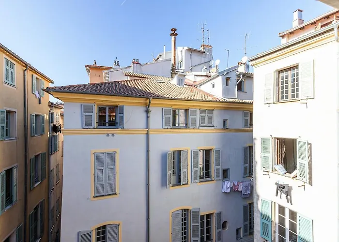 Apartamento Spacious 2 Bdr Old Town Heart *