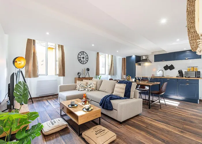 Appartement Spacious 2 Bdr Old Town Heart Nice